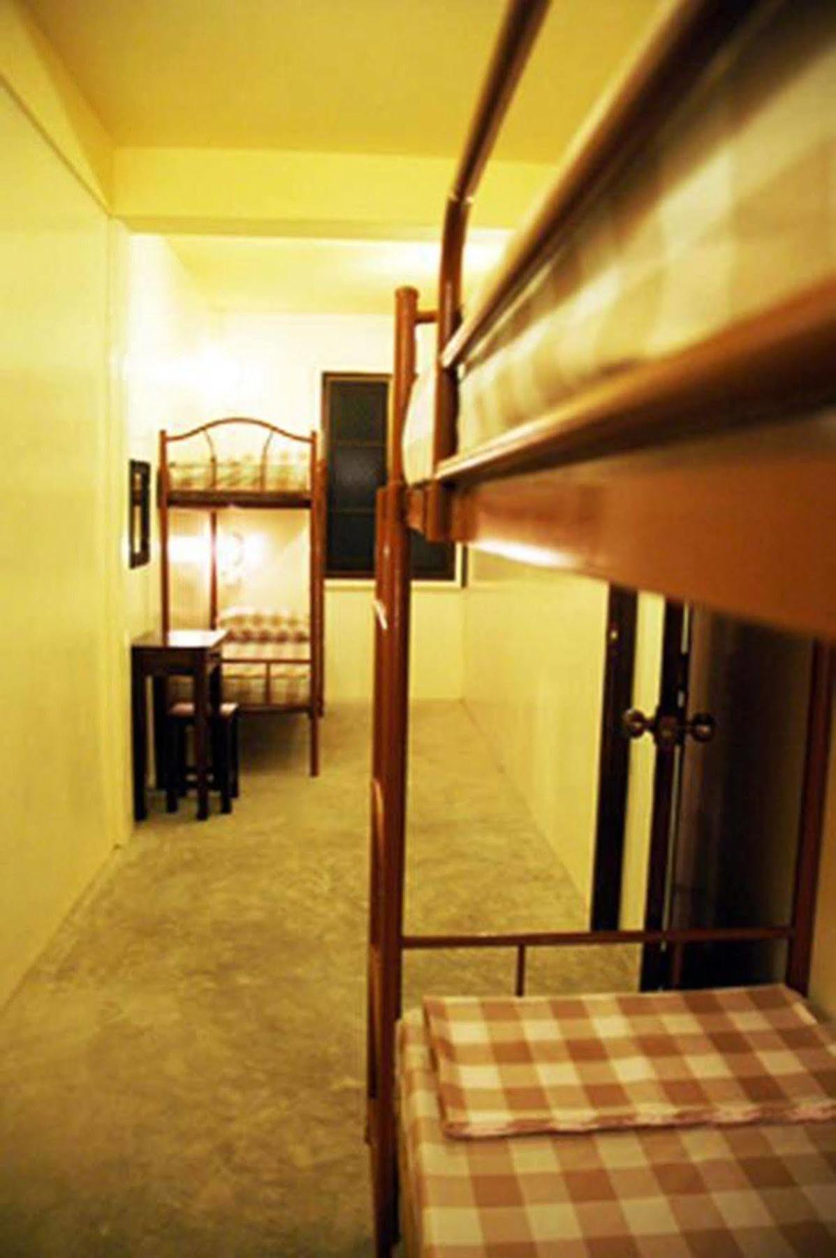 Yha Bangkok Airport Hostel Bang Phli Luaran gambar